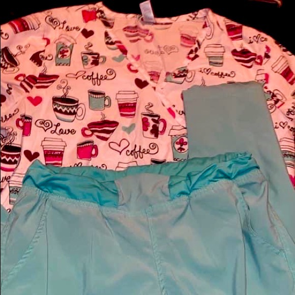 Scrub set - Picture 1 of 1